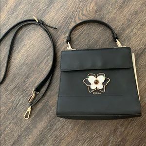 UNUSED Furla Italian Handbag + adjustable strap